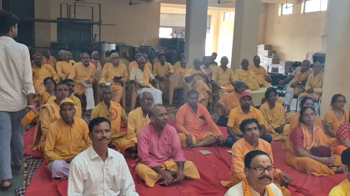 अयोध्या में दो दिवसीय प्रवक्ता प्रशिक्षण शिविर सम्पन्न, गुरुदेव के विचारों से नई पीढ़ी को दिशा देने का आह्वान